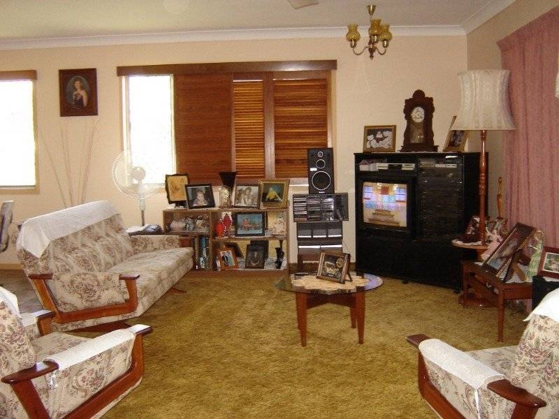 109 Menzies St, Park Avenue QLD 4701