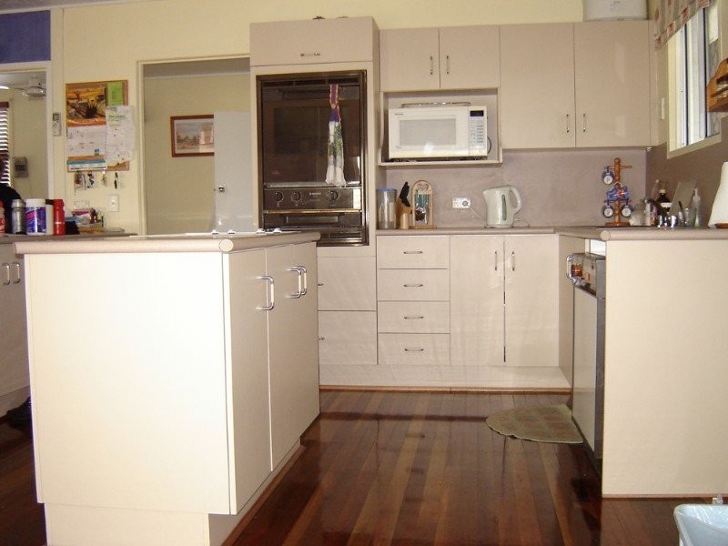 182 Schmidt Street, Frenchville QLD 4701