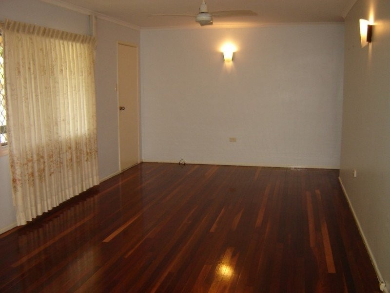 276 Blanchfield St, Koongal QLD 4701