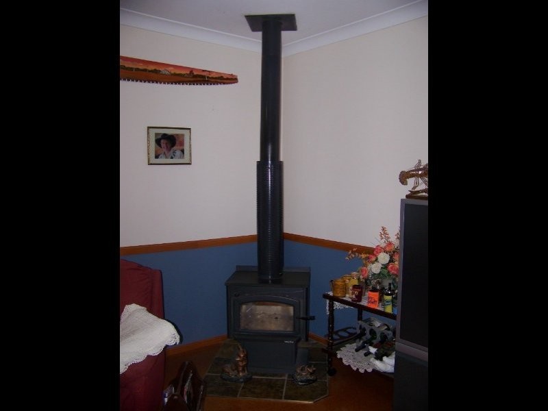 40 Angela Road, Rockyview QLD 4701