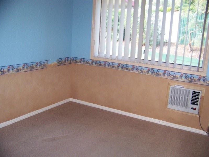 1 Van Haeren Street, Kawana QLD 4701