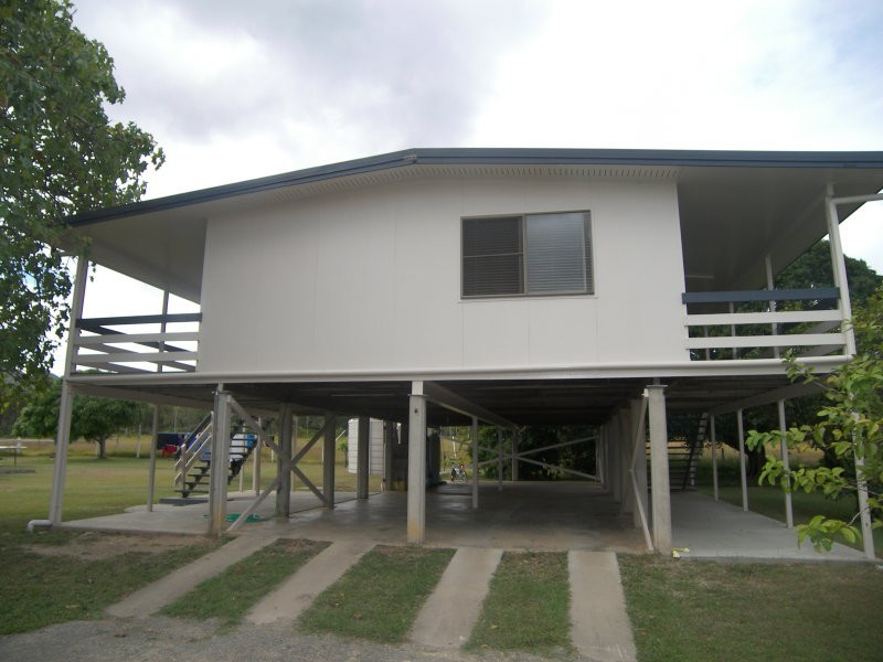 142 Peckovers Road, Cawarral QLD 4702