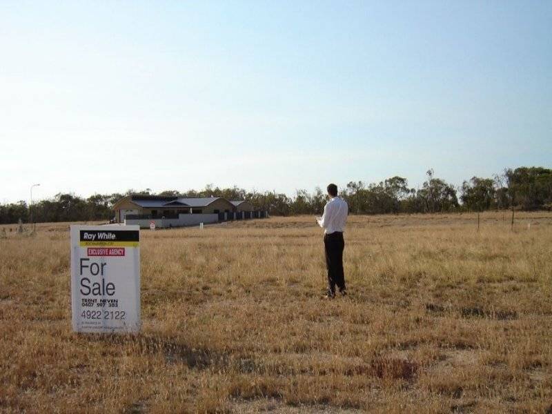 8 Sorrento Way, Emu Park QLD 4710