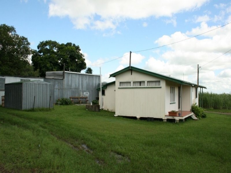 100 Whitaker Road, Sarina QLD 4737