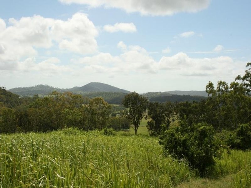 100 Middle Creek Dam Road, Sarina QLD 4737