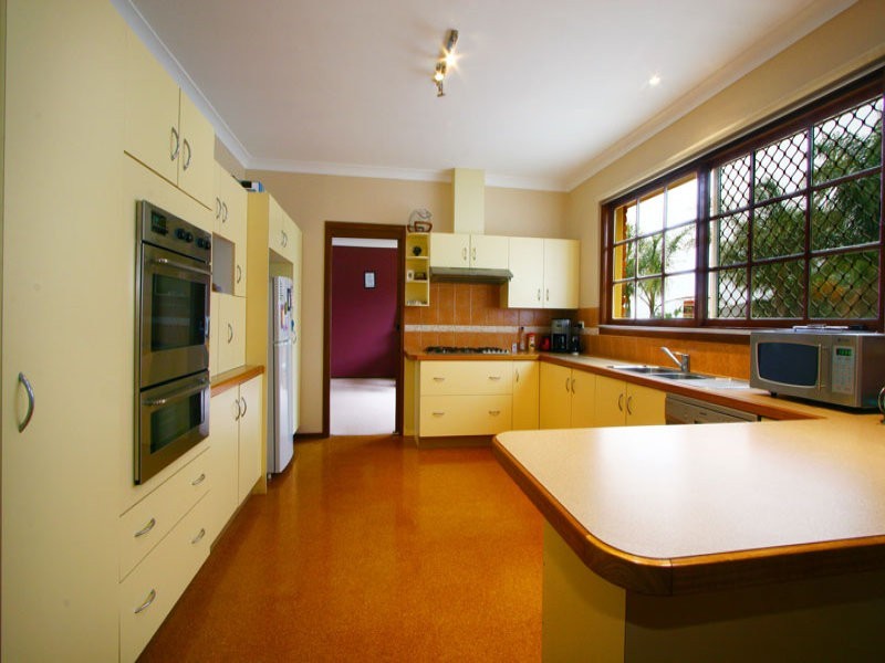 49 Coolawin Crescent, Shellharbour NSW 2529