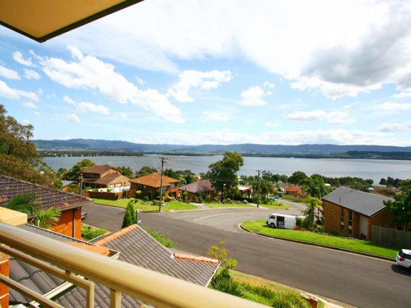 59 Cuthbert Drive, Mount Warrigal NSW 2528