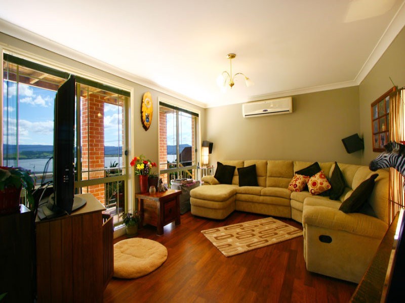 59 Cuthbert Drive, Mount Warrigal NSW 2528