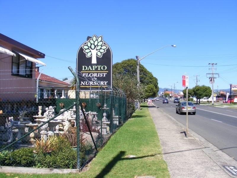 11 Princes Highway, Dapto NSW 2530