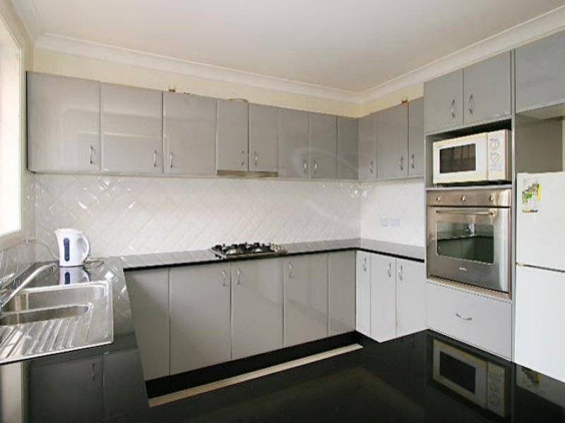 32 Peartree Circuit, West Pennant Hills NSW 2125