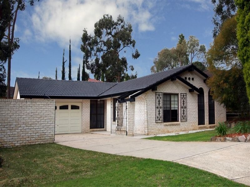 10 Forester Crescent, Cherrybrook NSW 2126