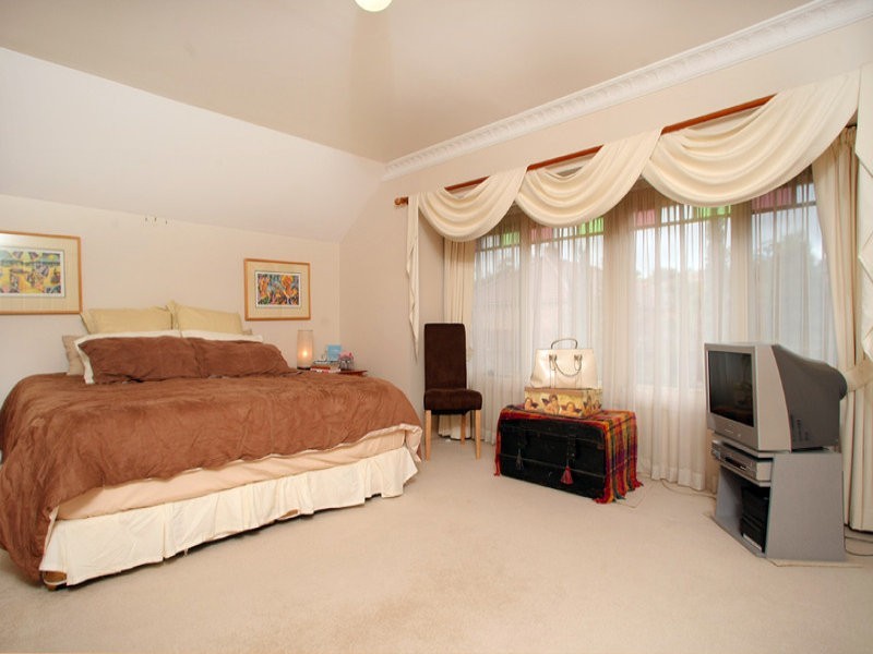 1 Tamar Court, Glenhaven NSW 2156