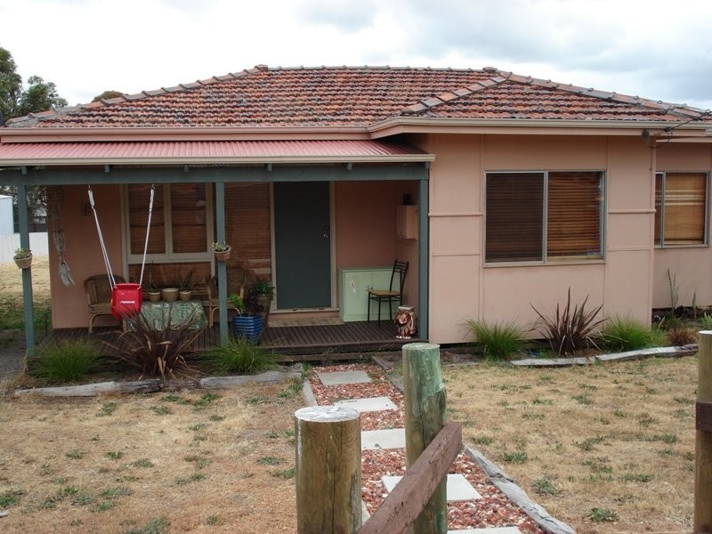 49 Jephson Street, Greenbushes WA 6254