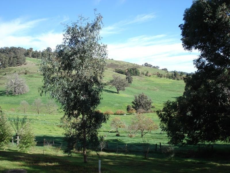 32 Dearle Street, Balingup WA 6253