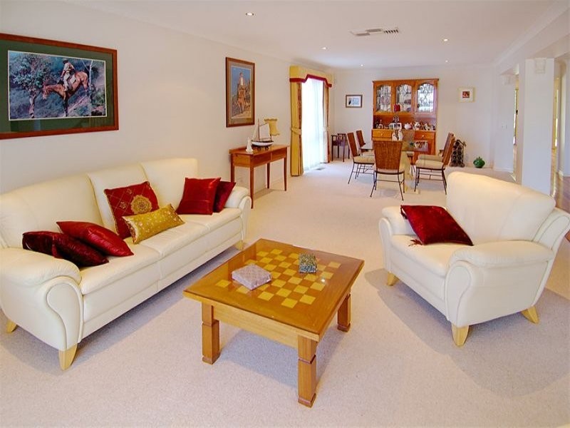 8 Cooee Court, Diamond Creek VIC 3089