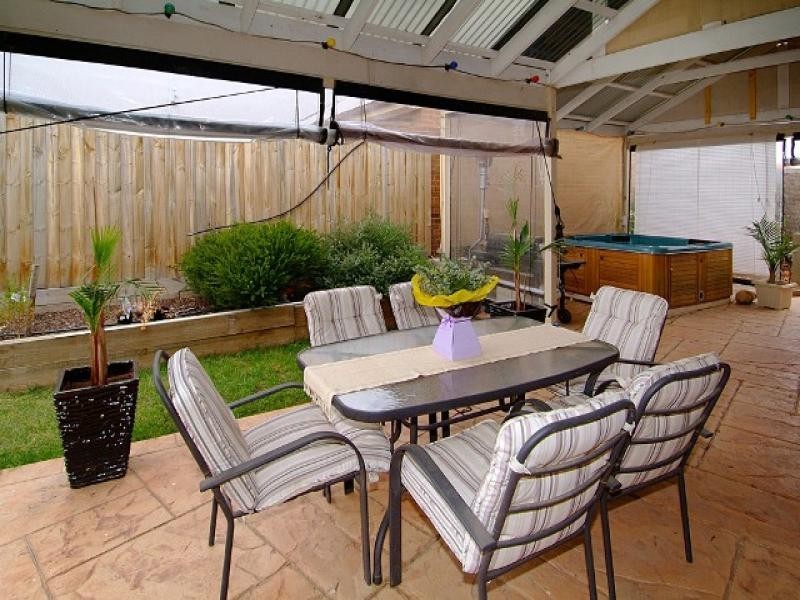 10 Hanna Crescent, Doreen VIC 3754