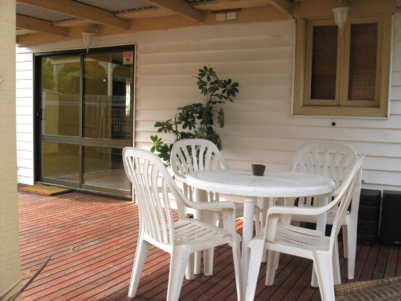 7 Leach Street, Briar Hill VIC 3088