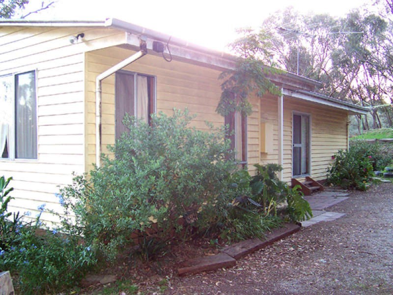 17 Ironbark Road, Diamond Creek VIC 3089