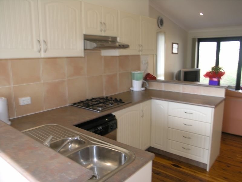 71 Waples Road, Farmborough Heights NSW 2526