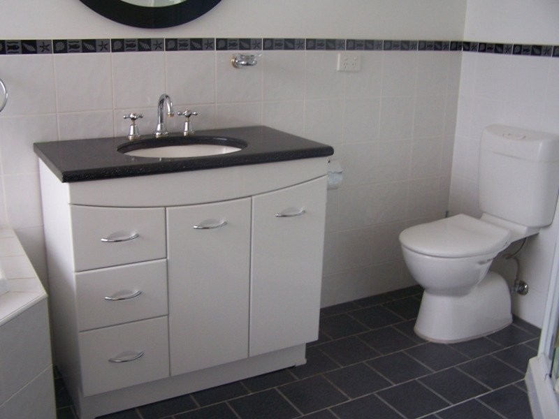 96 Beatus Street, Unanderra NSW 2526