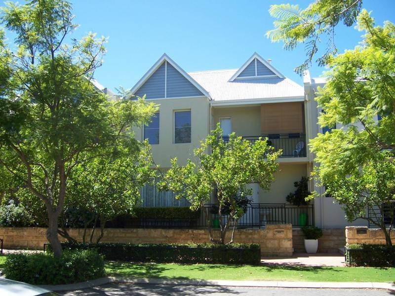 12 Old Jacaranda Way, Subiaco WA 6008