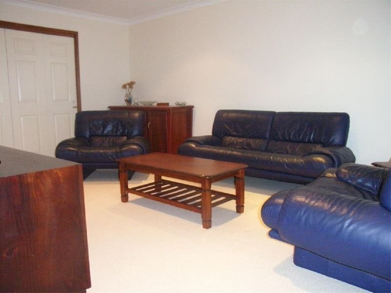 42 Darling Street, Abbotsbury NSW 2176