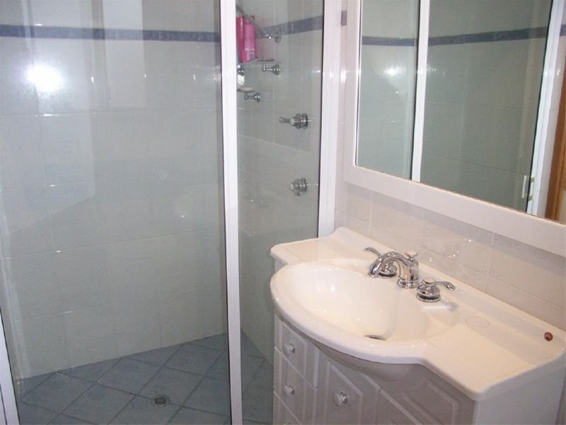 42 Darling Street, Abbotsbury NSW 2176