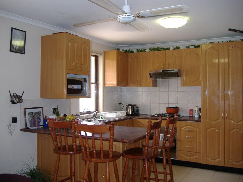 7 Marble Close, Bossley Park NSW 2176