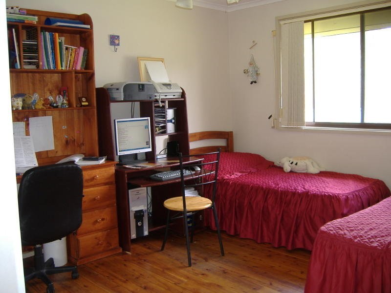 7 Marble Close, Bossley Park NSW 2176