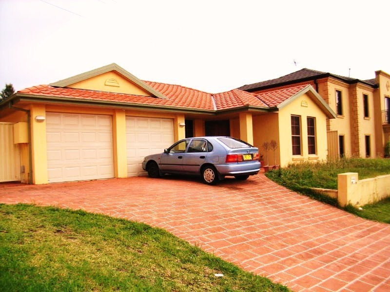 49 Hackett Road, Abbotsbury NSW 2176