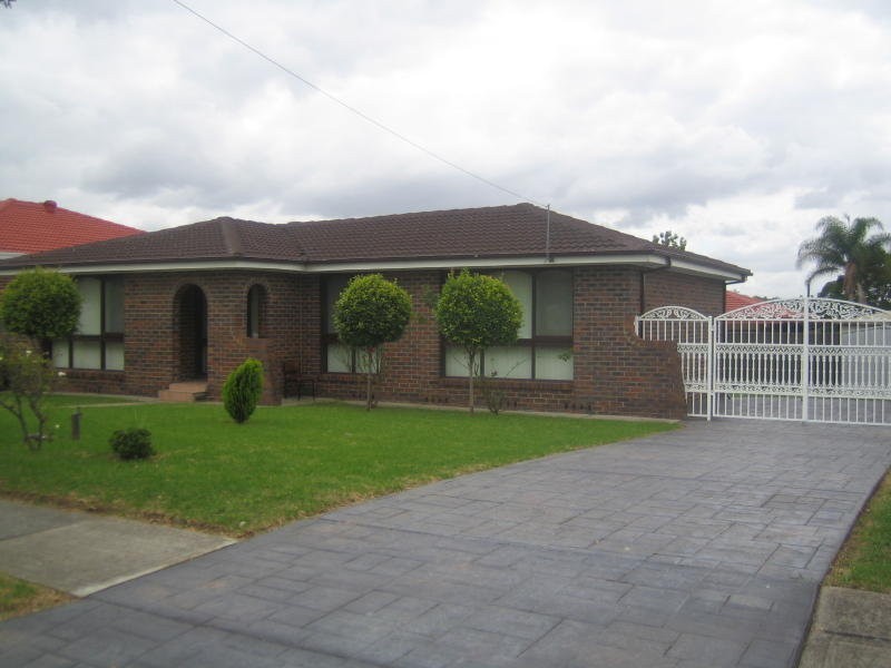 9 Austen Close, Wetherill Park NSW 2164