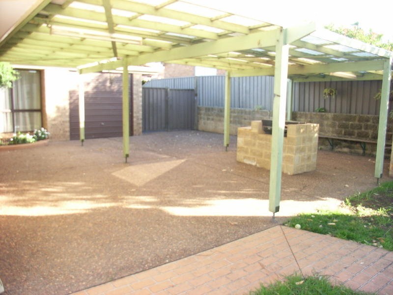 23 Barossa Place, Edensor Park NSW 2176
