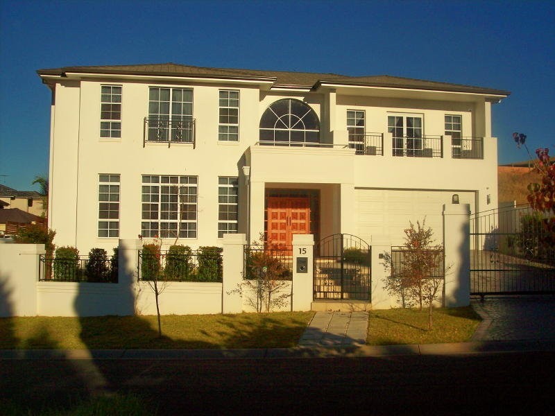 15 Battenberg Close, Cecil Hills NSW 2171