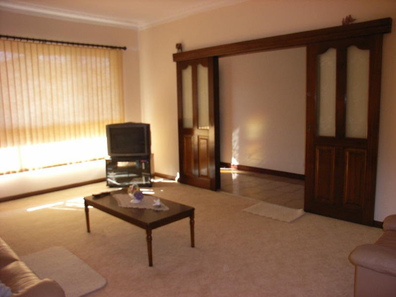 104 Quarry Road, Bossley Park NSW 2176