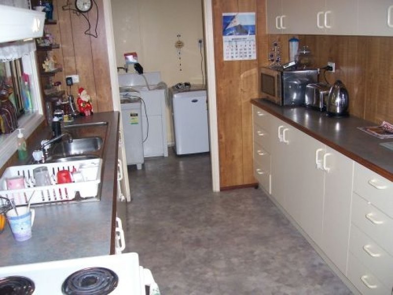 28 ROTHESAY, Acacia Ridge QLD 4110