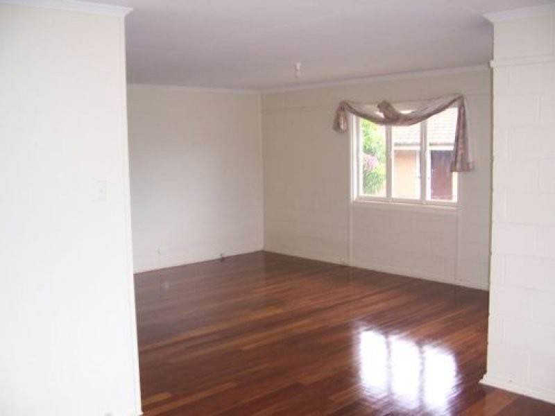 16 DELLOW, Acacia Ridge QLD 4110