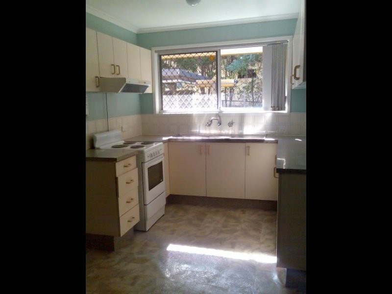 82 Larbert St, Acacia Ridge QLD 4110