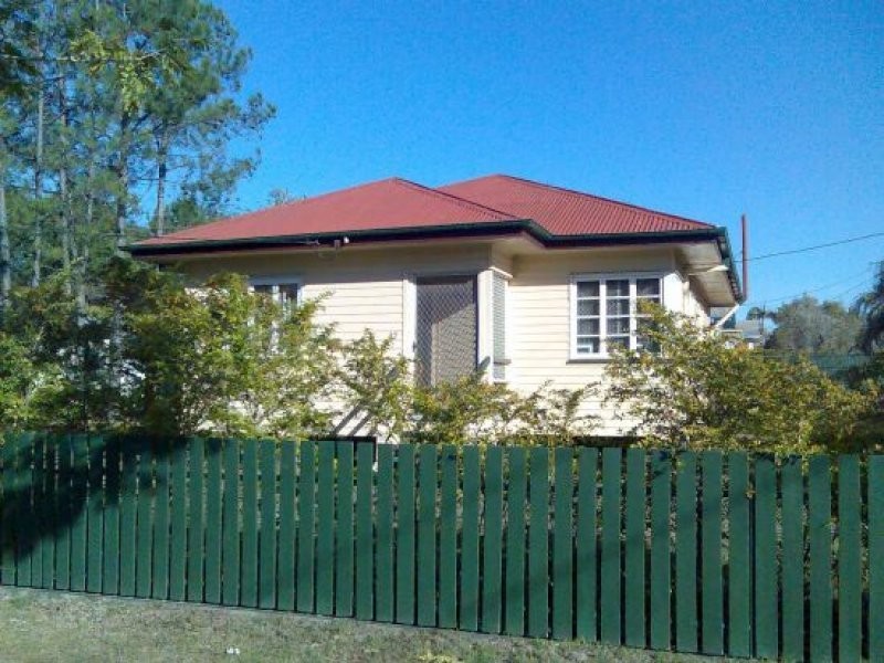 42 Agnes Street, Acacia Ridge QLD 4110