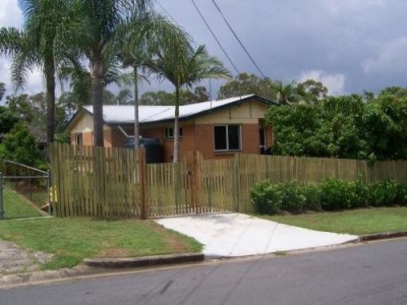 26 Rothesay Street, Acacia Ridge QLD 4110