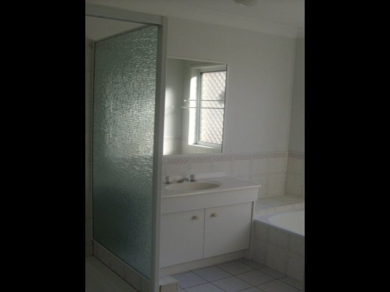 3 Karrabul Court, Doolandella QLD 4077