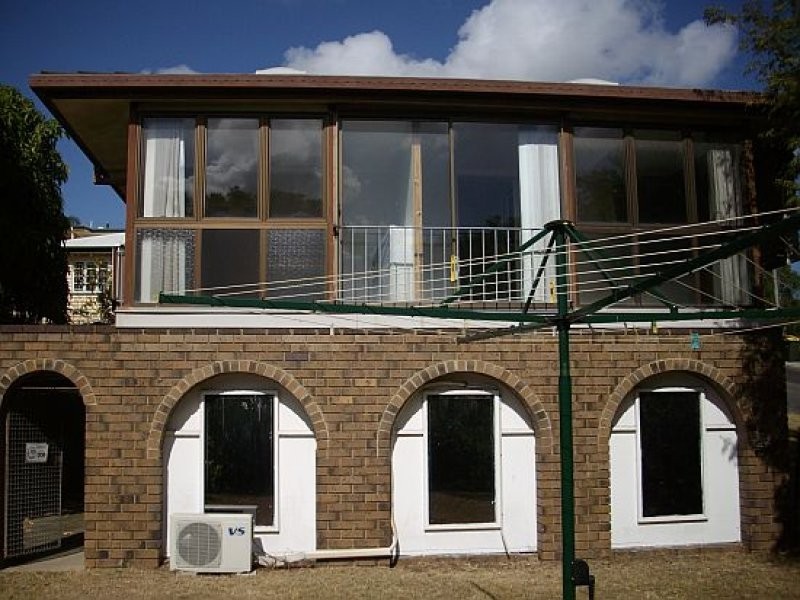 105 Lytton Road, Bulimba QLD 4171