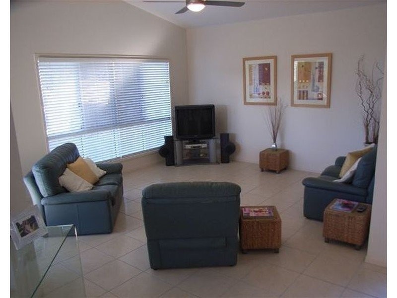 32 Pandorea Circuit, North Lakes QLD 4509