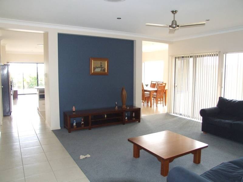 29 Cottonwood Circuit, North Lakes QLD 4509