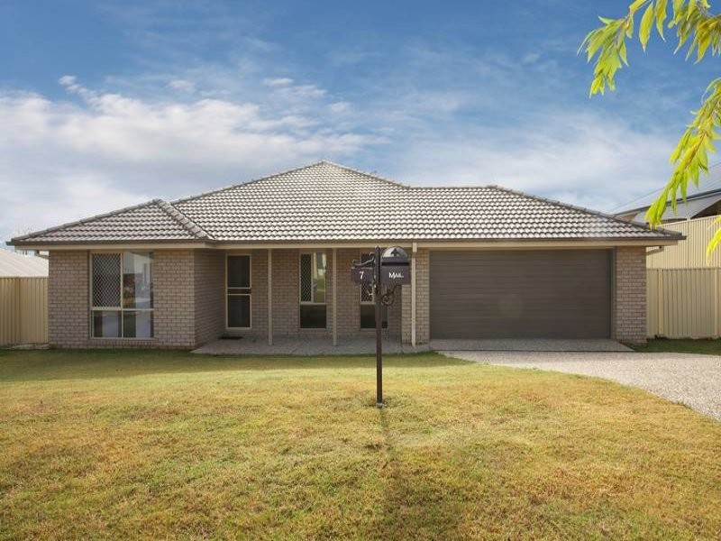 7 Pratincole Close, Mango Hill QLD 4509