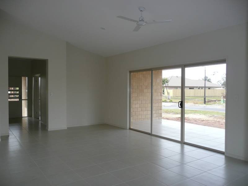 7 Ningaui Crescent, North Lakes QLD 4509