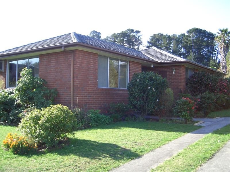 10 Penrith Court, Berwick VIC 3806