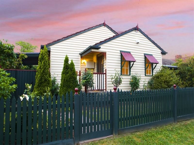 6 Churchill Street, Ringwood VIC 3134