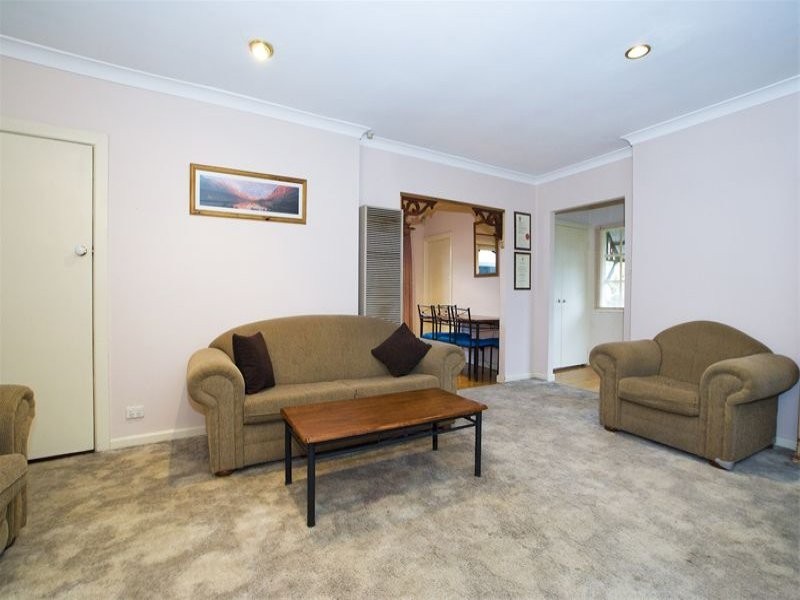 6 Churchill Street, Ringwood VIC 3134