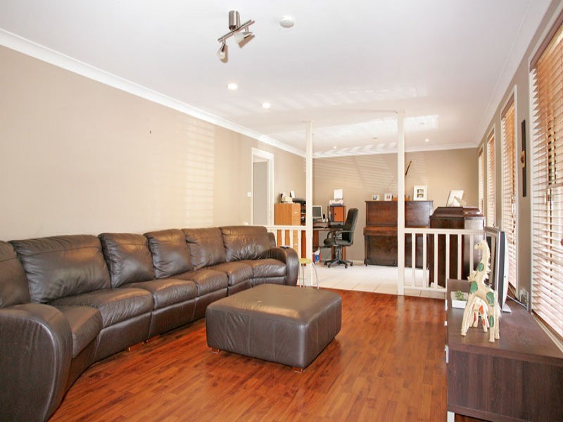 77 Northumberland Way, Tumbi Umbi NSW 2261