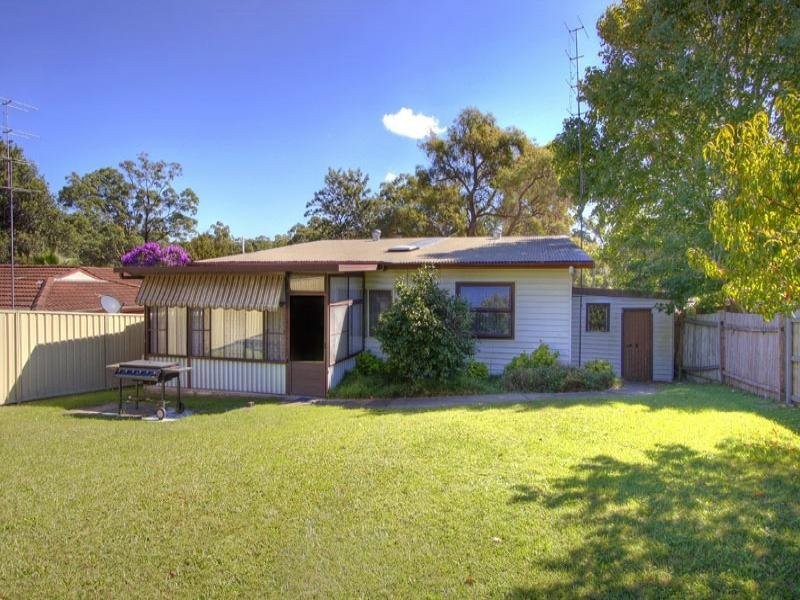 7 Kingfisher Place, Tumbi Umbi NSW 2261